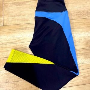 Peloton Colour Block Speed Legging Size M